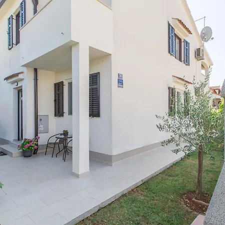 Grujic Apartment